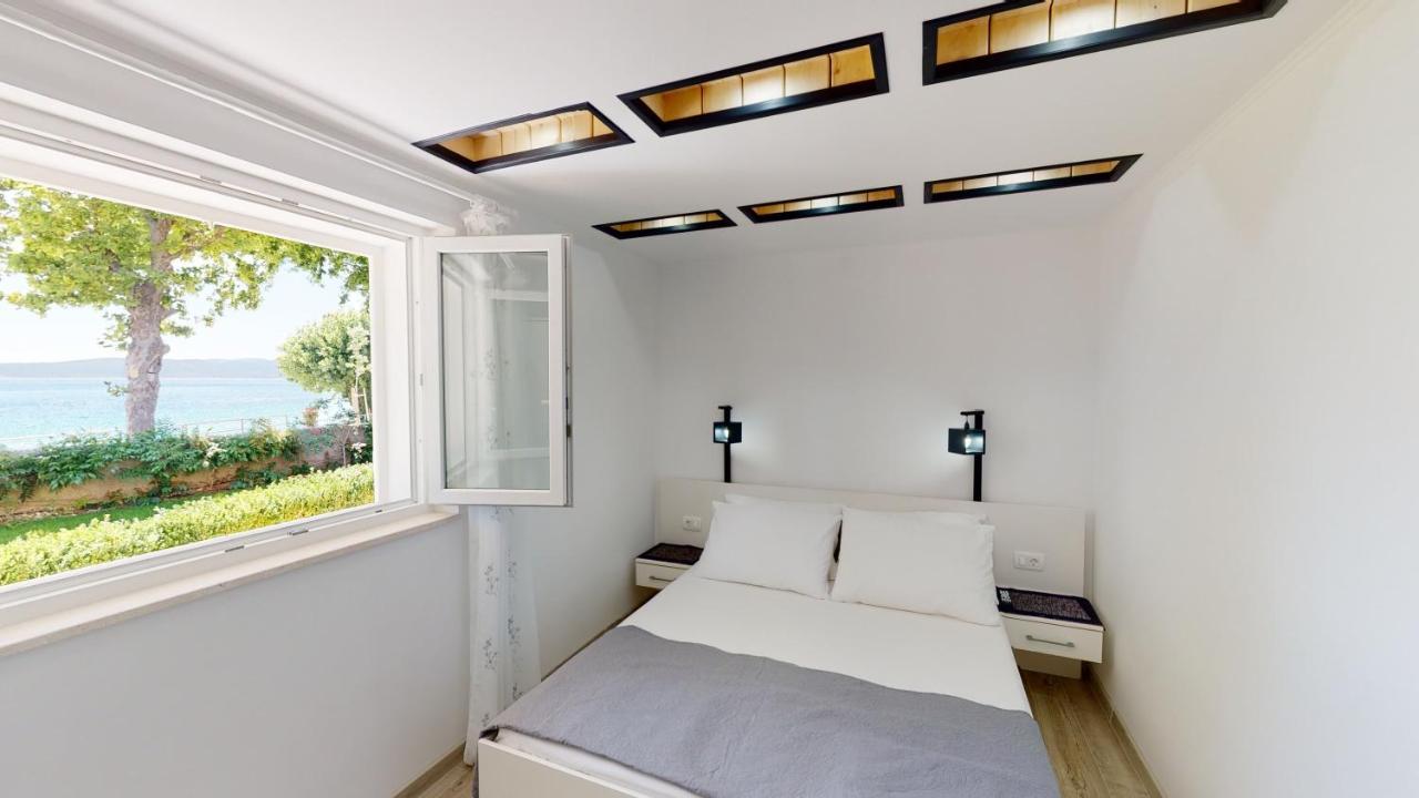 Guesthouse On The Beach Baska Voda Luaran gambar