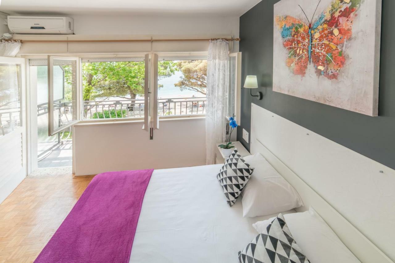 Guesthouse On The Beach Baska Voda Luaran gambar